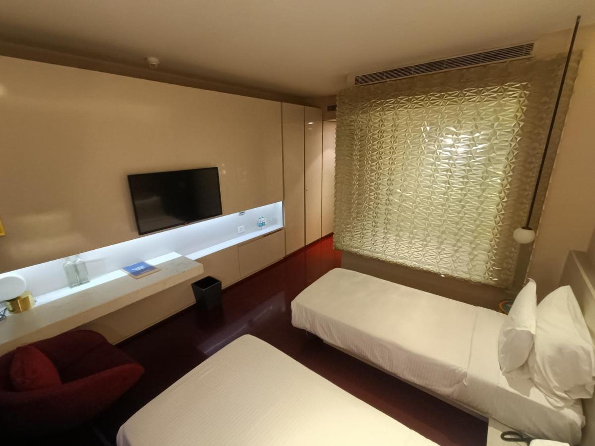 Boulevard By Design Hotel Chennai Eksteriør billede