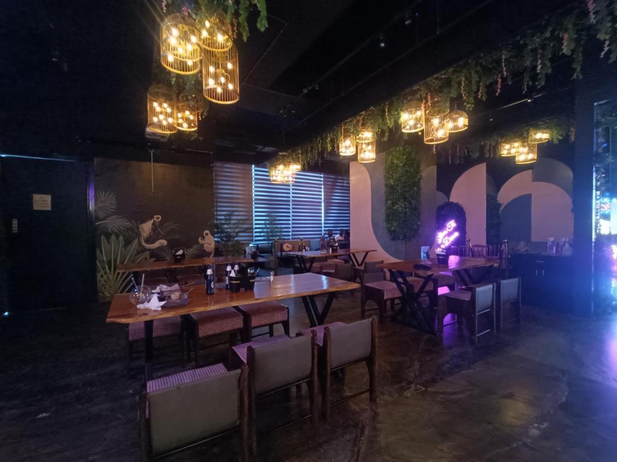 Boulevard By Design Hotel Chennai Eksteriør billede